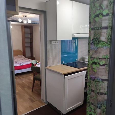 サン＝ドニStudio Independant Dans Un Maisonアパートメント エクステリア 写真