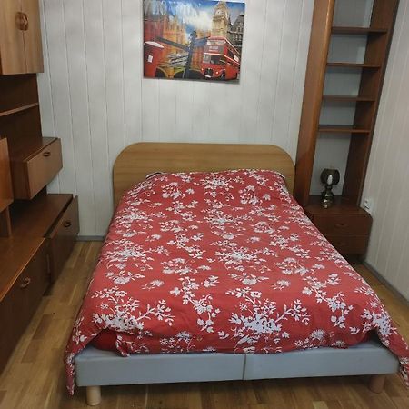 サン＝ドニStudio Independant Dans Un Maisonアパートメント エクステリア 写真