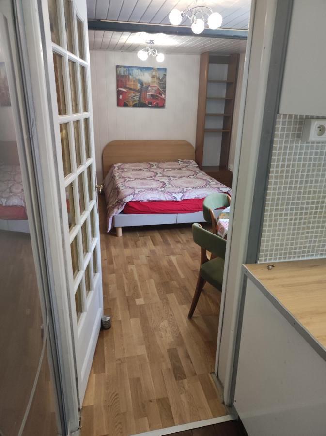 サン＝ドニStudio Independant Dans Un Maisonアパートメント エクステリア 写真